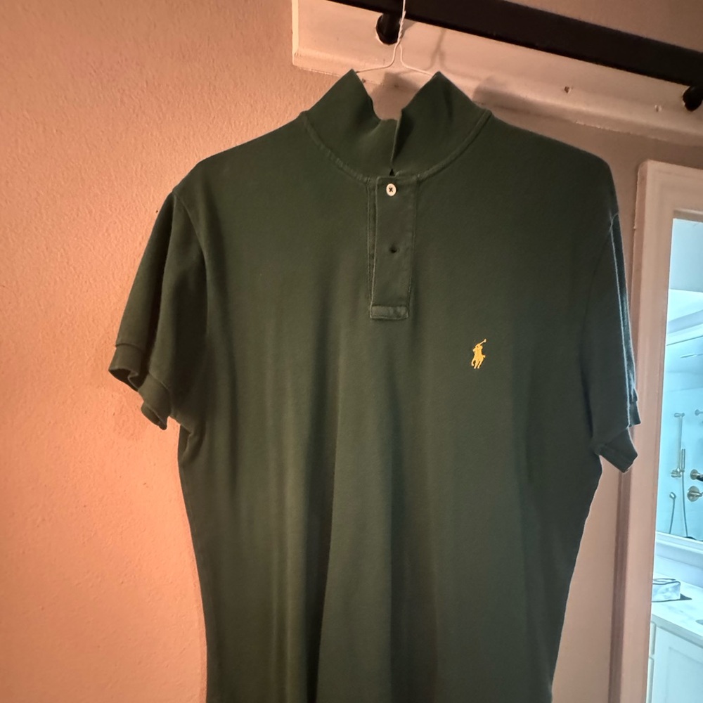 Medium dark green polo. Great condition. Think it’s custom fit